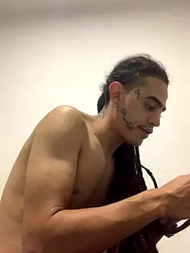 JovenDesobediente online show from 10.04.25