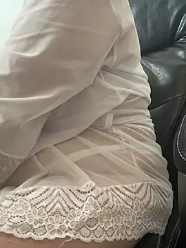 amooraaamoon online show from 02.09.25