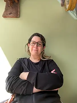 amooraaamoon online show from 10.23.25