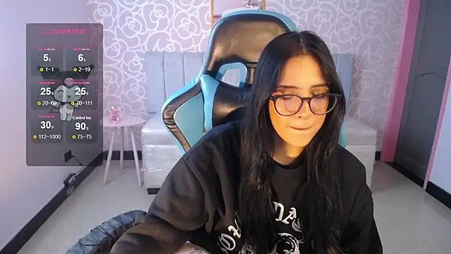 ninfa1 ch online show from 01.30.25