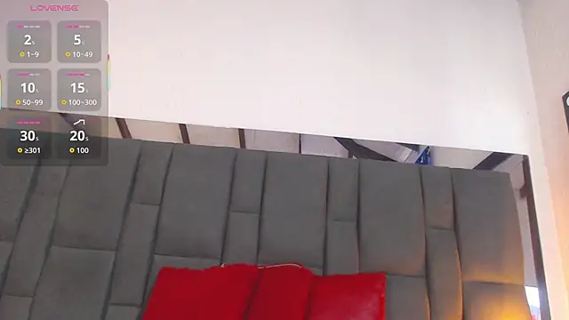 SELENA BIGBOOBS online show from 12.02.25