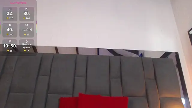 SELENA BIGBOOBS online show from 02.08.26