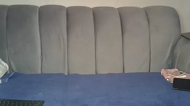 Snapshot of Sexyariahhh chatting on 12.21.25 Sexyariahhh online show from 12.21.25