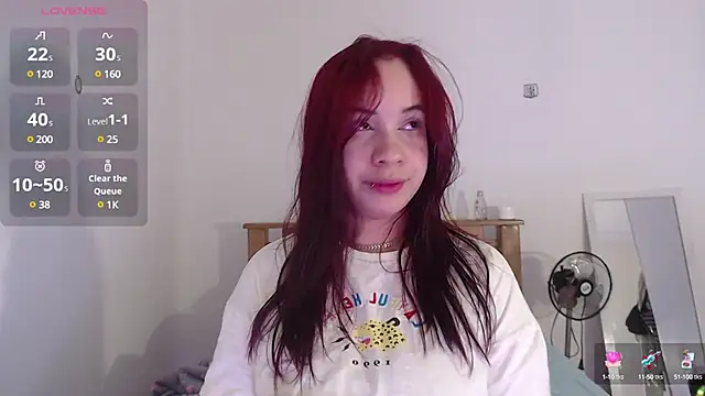 Snapshot of _Camilla_Castellar chatting on 01.16.25 Camilla Castellar online show from 01.16.25