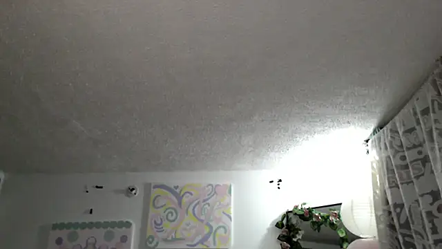 Snapshot of Hellen_dumont chatting on 04.19.26 Hellen dumont online show from 04.19.26