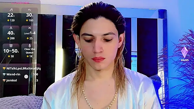 Snapshot of honey_skin chatting on 11.05.25 honey skin online show from 11.05.25