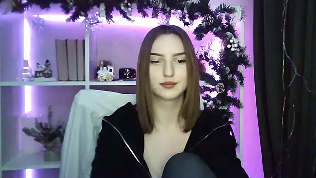 X Alisa online show from 01.06.25