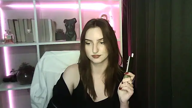 X Alisa online show from 10.14.25