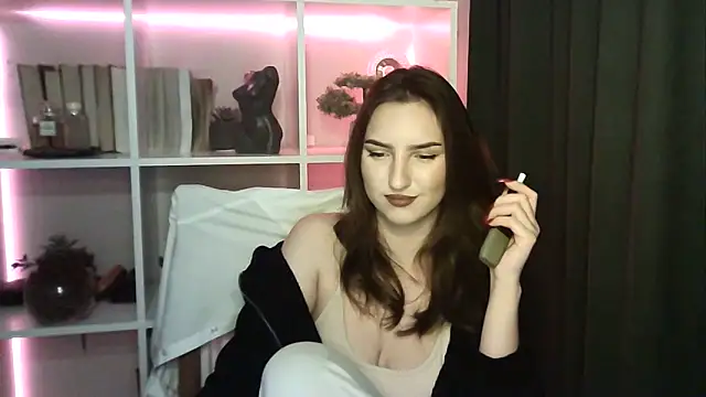 X Alisa online show from 11.02.25