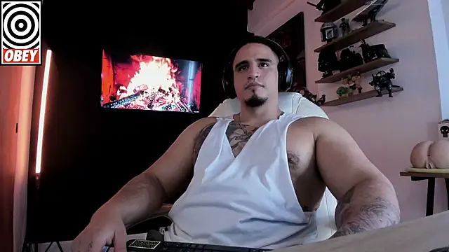 kingbear777 online show from 10.04.25