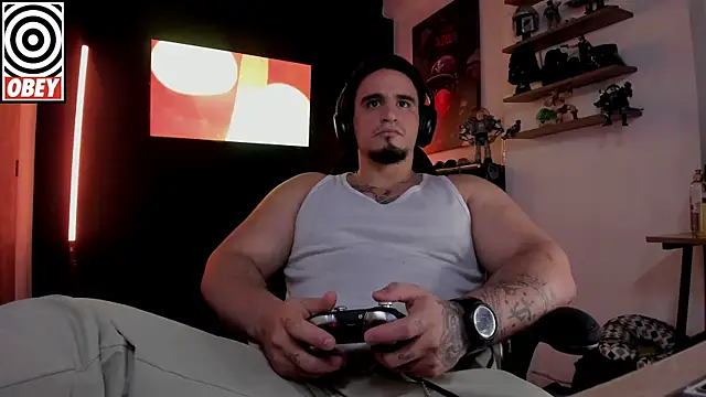 kingbear777 online show from 11.05.25