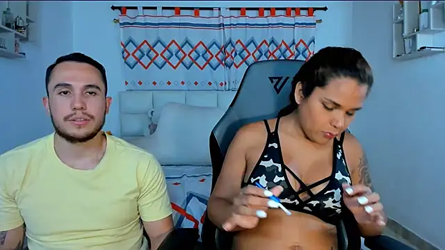 Snapshot of xxx_sweet_couple_ chatting on 12.10.24 xxx sweet couple online show from 12.10.24