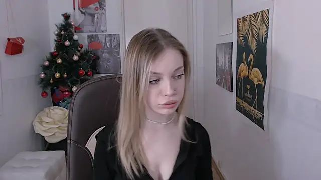 HeyDoraa online show from 01.21.25