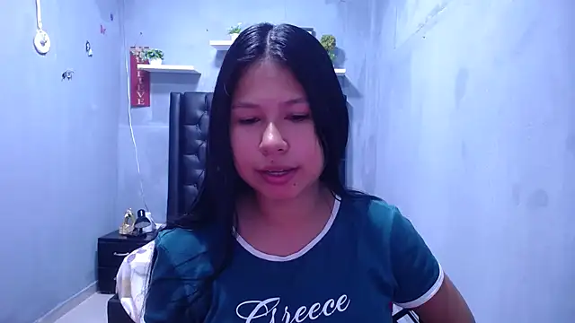 Letty Plugxo online show from 05.21.26