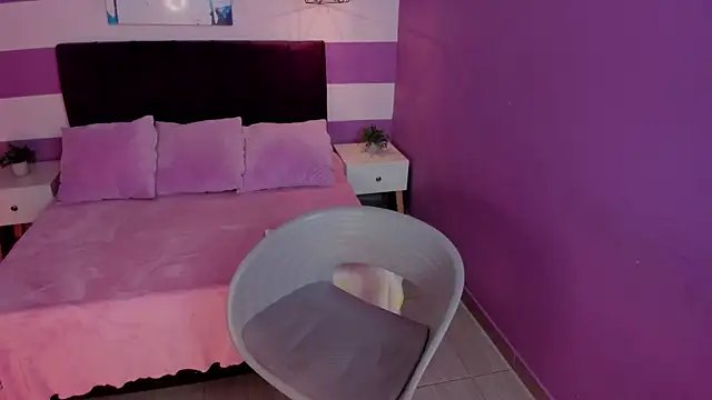 ScarletGV online show from 01.28.25