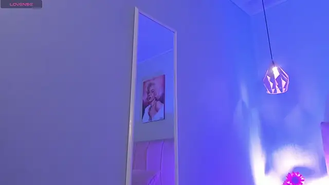 ScarletGV online show from 03.18.26