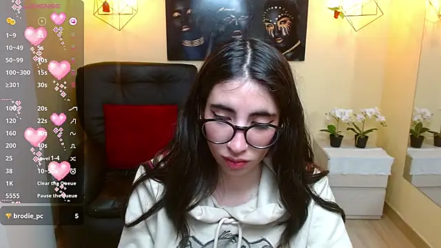 LenaRoses online show from 01.04.25