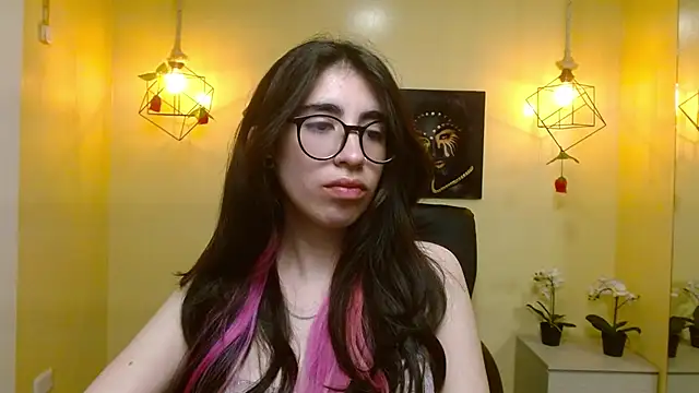 LenaRoses online show from 03.04.25