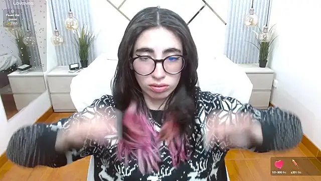 LenaRoses online show from 09.24.25