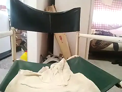 Snapshot of tinchomdq1 chatting on 12.20.24 tinchomdq1 online show from 12.20.24