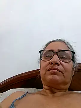  candi online show from 04.08.26