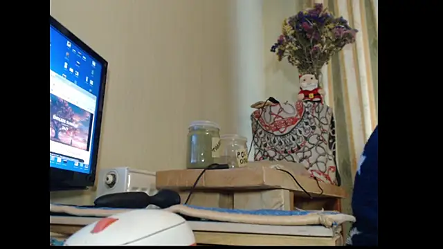 amorelara online show from 10.08.25