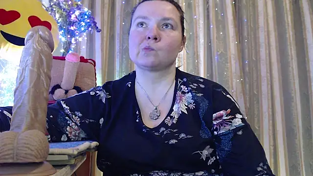 amorelara online show from 02.21.26