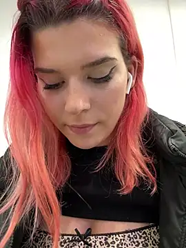 RiriRoseey online show from 03.03.25