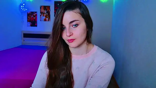 Miss Arwen online show from 12.13.24