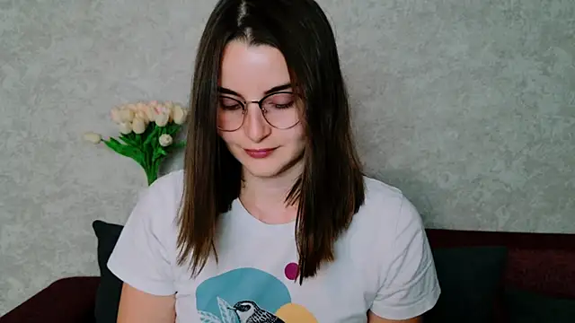 Miss Arwen online show from 09.19.25