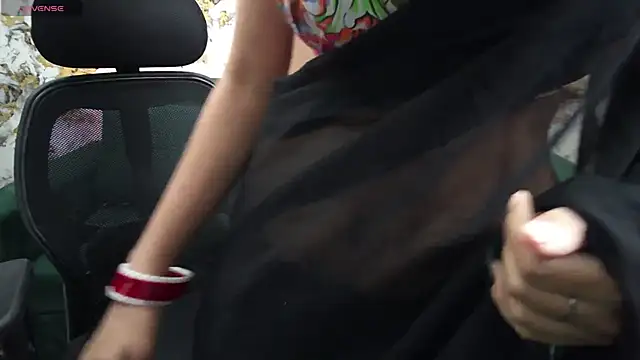 sassysonia online show from 02.06.25