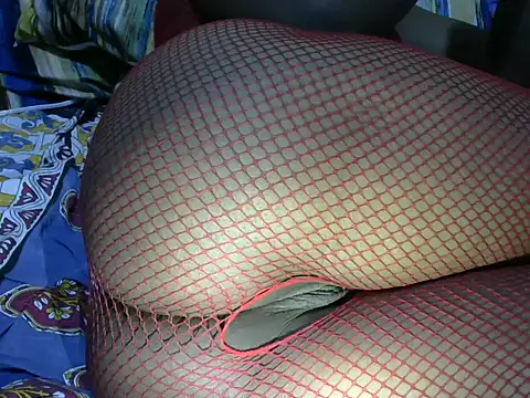 Sugarbaby32 online show from 03.17.26