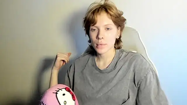 StellaDavis online show from 12.22.25