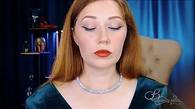 Snapshot of MissBeverlyMills chatting on 07.19.26 MissBeverlyMills online show from 07.19.26