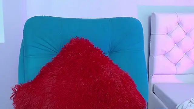 Snapshot of hantonella_ chatting on 01.08.25 hantonella online show from 01.08.25