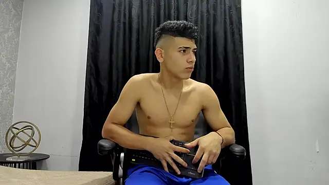 andrew rose  online show from 01.22.25