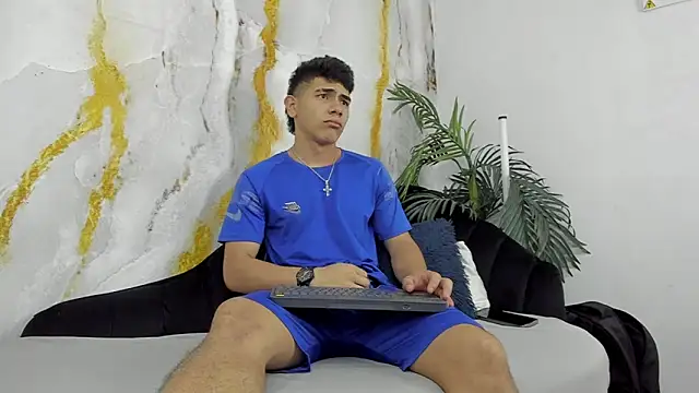 andrew rose  online show from 09.20.25