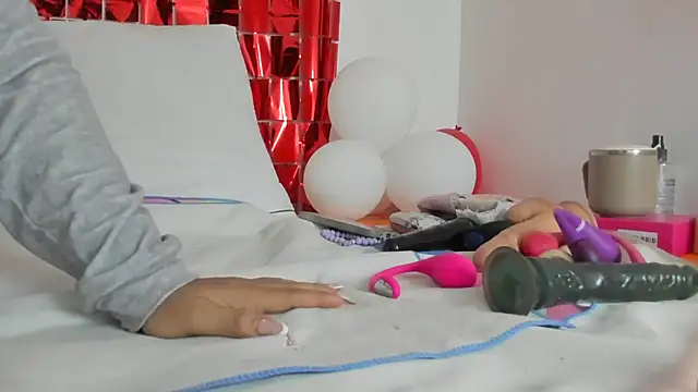 Elianissquirt online show from 09.30.25