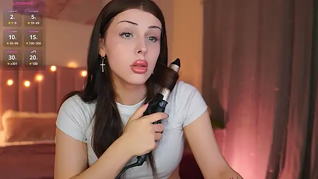 Snapshot of Lala_Land_ chatting on 02.06.25 Lala Land online show from 02.06.25