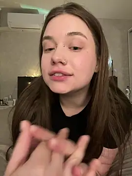 Vikki toriya online show from 03.06.26