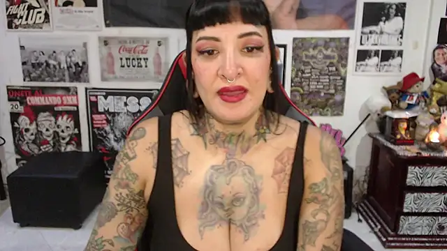 Rollyderolandia666 online show from 11.13.25