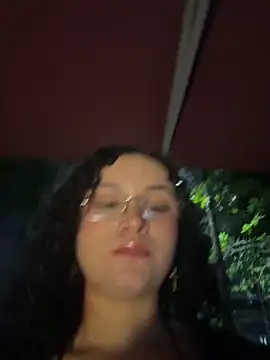 Snapshot of Electra_doll_ chatting on 12.04.25 Electra doll online show from 12.04.25