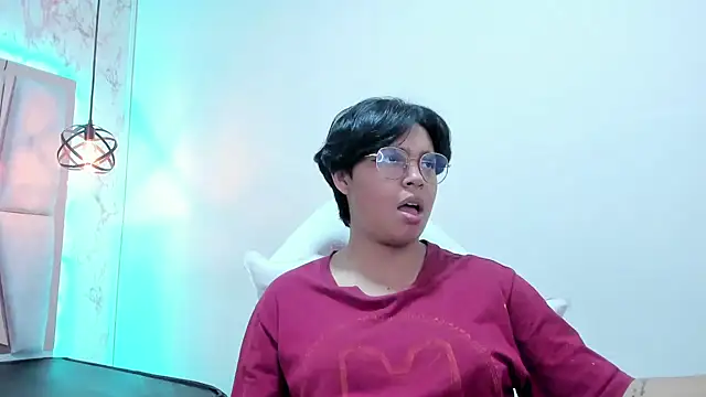 Emmapark  online show from 03.06.25