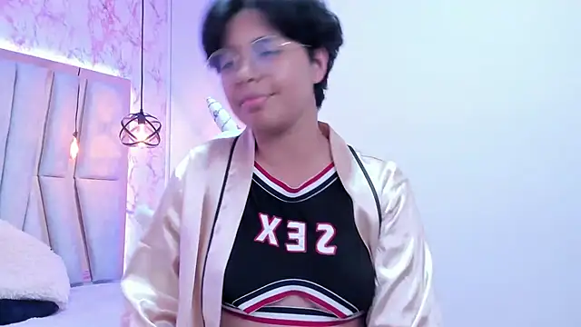 Emmapark  online show from 03.08.25