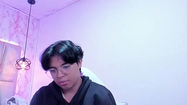 Emmapark  online show from 03.09.25