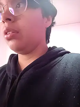 Emmapark  online show from 03.12.25