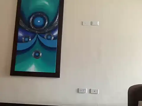 littlelatinhunter online show from 10.17.25