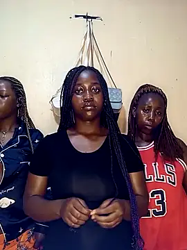 Snapshot of Swit_virgin22 chatting on 02.12.26 Swit virgin22 online show from 02.12.26