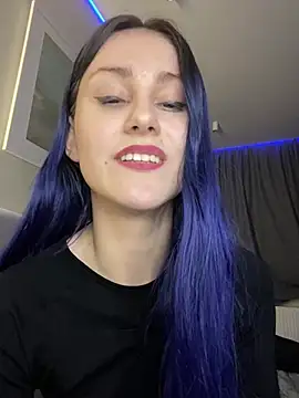 Erotic Synth Goddess online show from 12.30.24