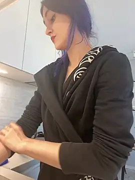 Erotic Synth Goddess online show from 02.09.25